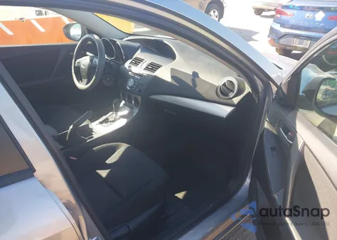 2011 Mazda Mazda3 I Touring из США, поврежденный, VIN JM1BL1VF9B1490289